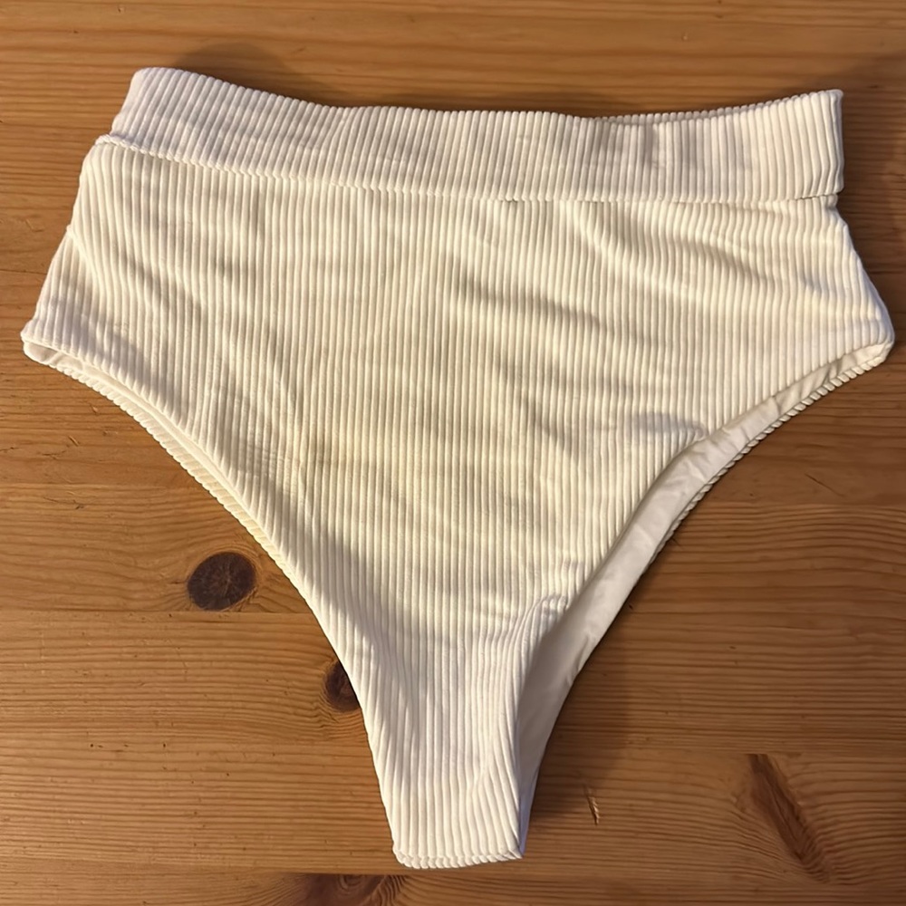 Femme Los Angeles bikini bottom